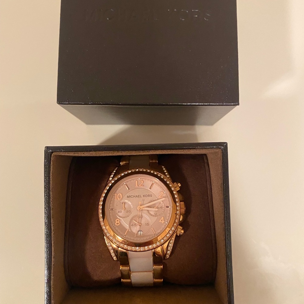 rose gold michael Kors watch